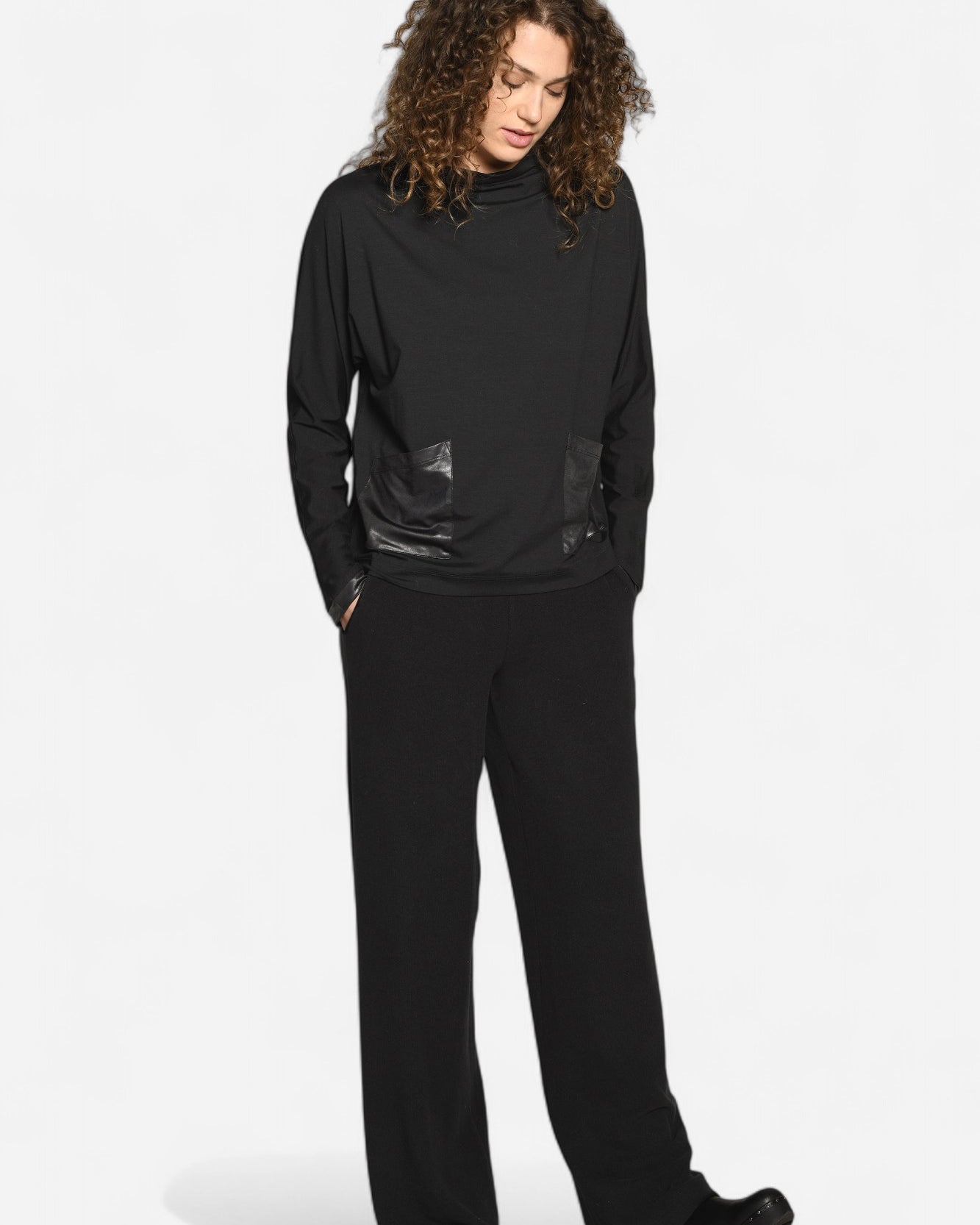 AMBER & MOON top BAZA