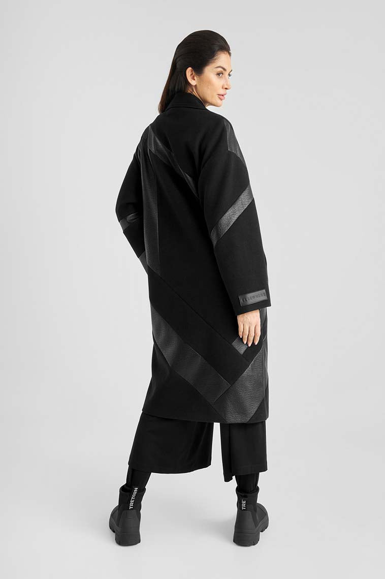 ELSEWHERE jas EXPLORER