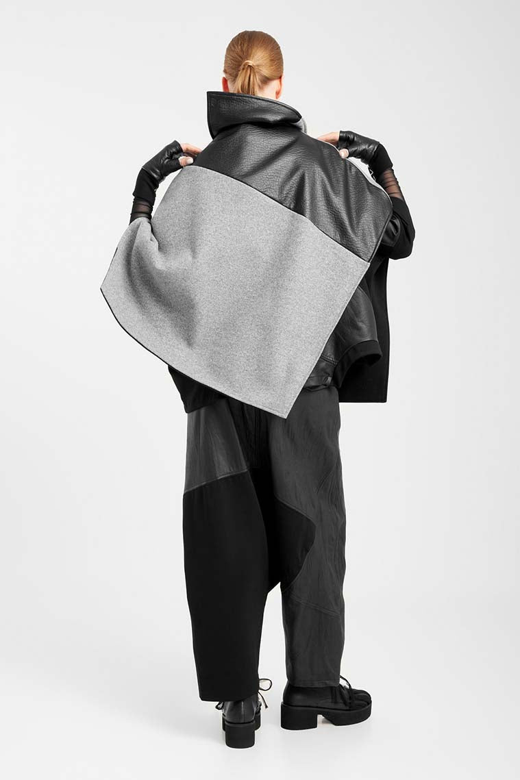 ELSEWHERE poncho EXPLORER