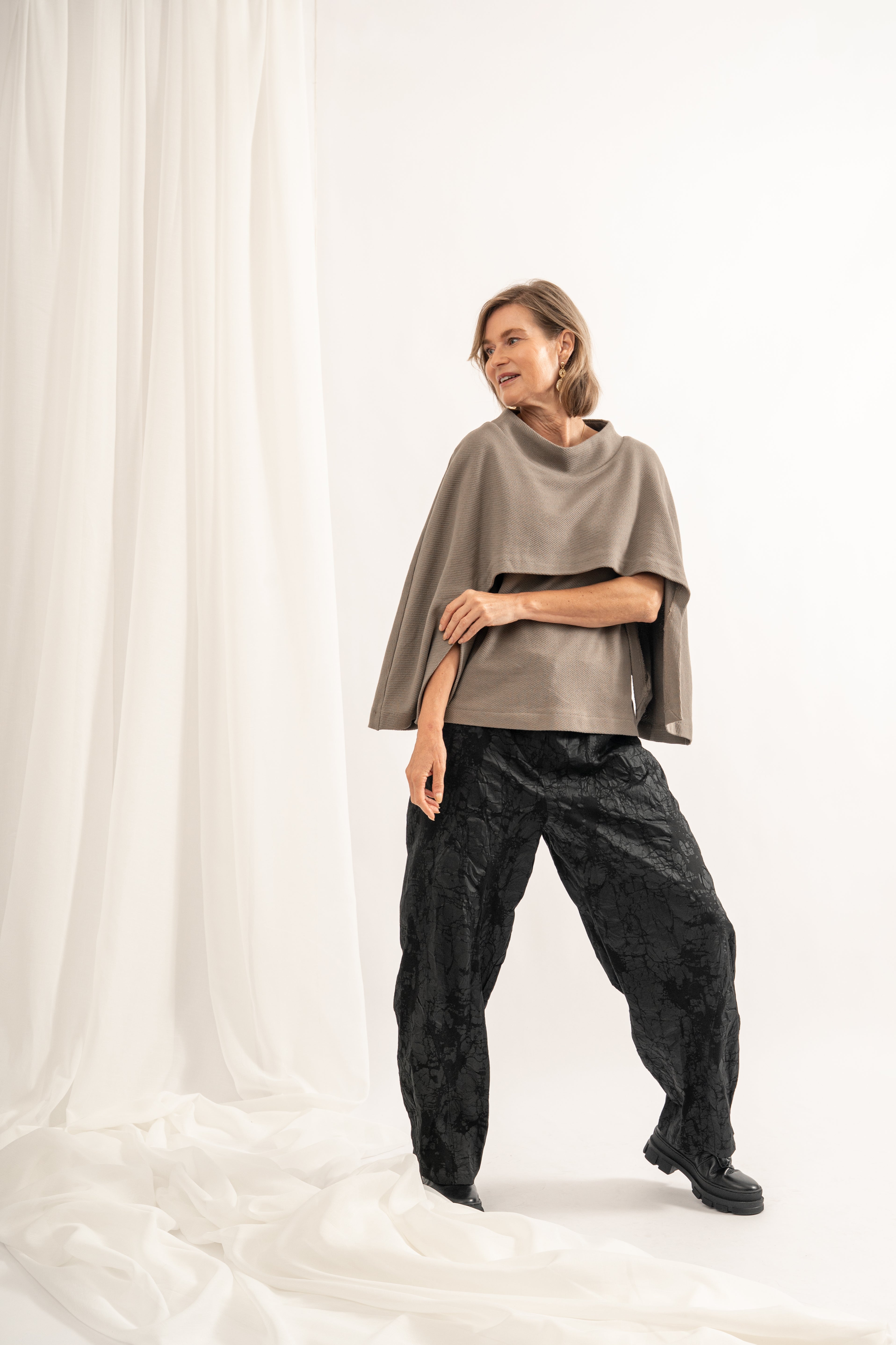 LOTUS EATERS pullover KONI