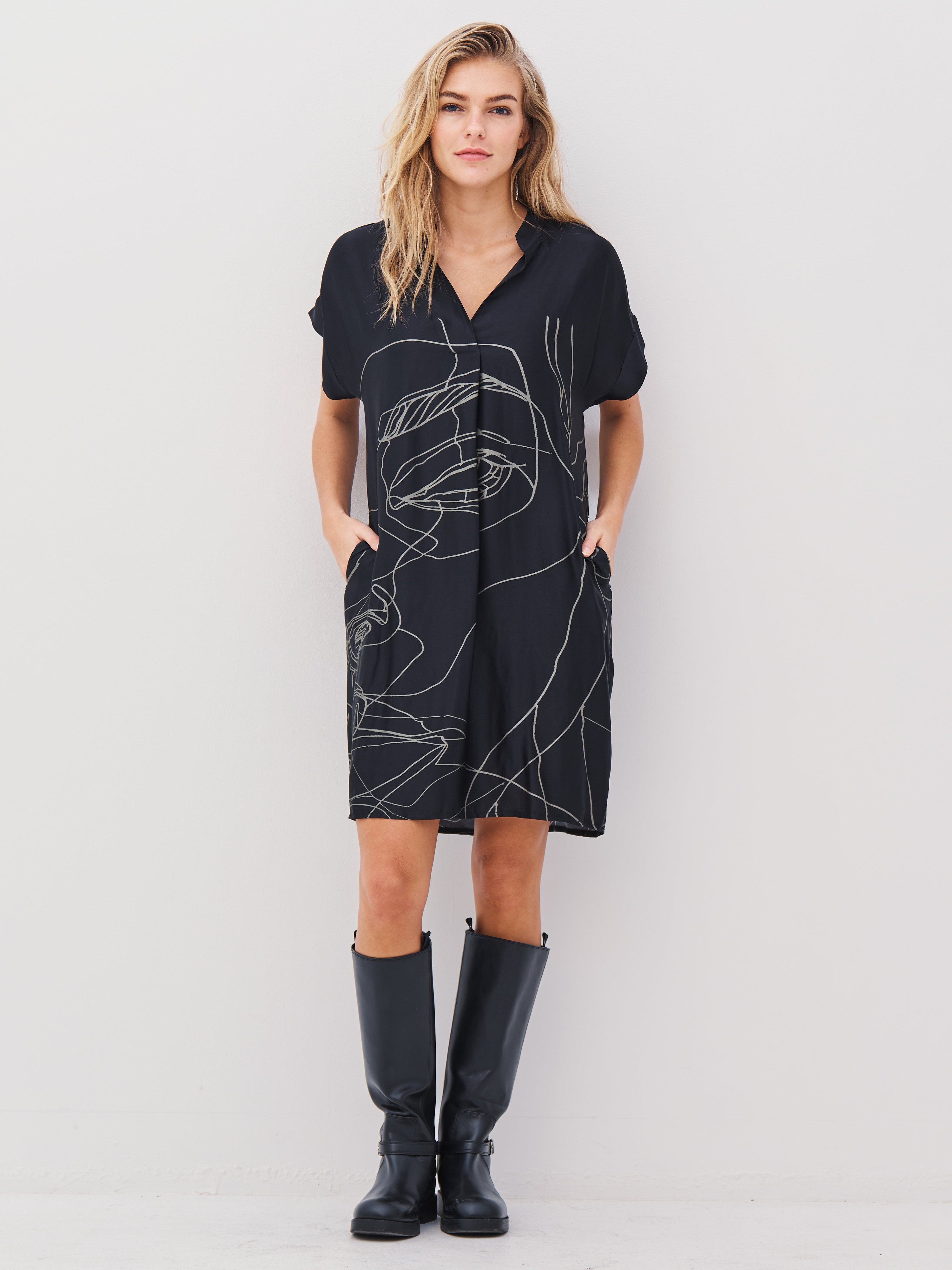 NÜ Denmark tuniek ABBI