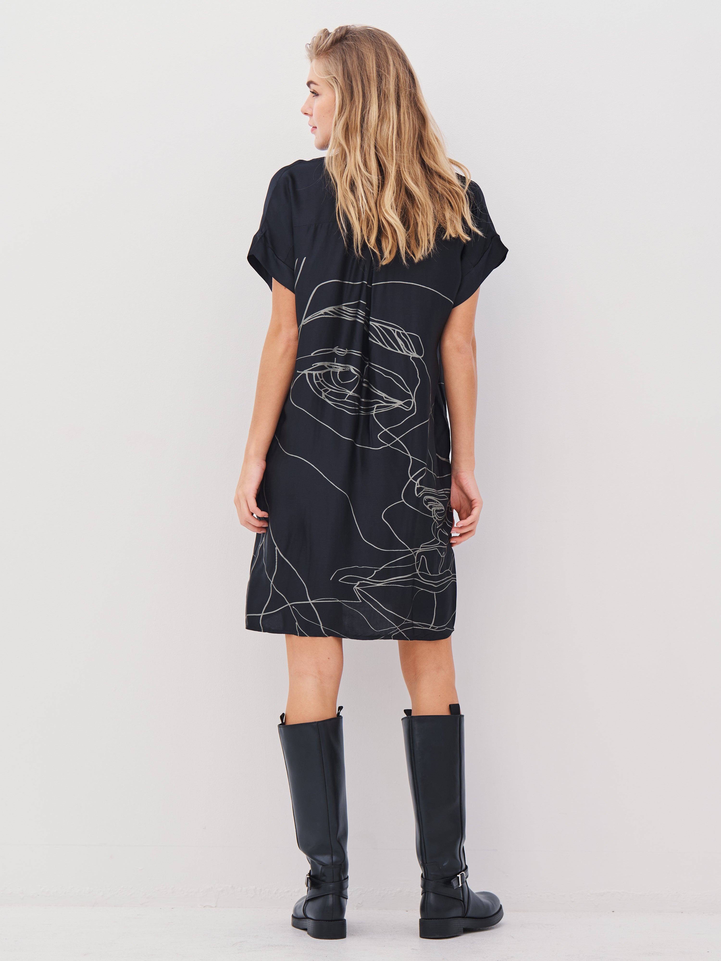 NÜ Denmark tuniek ABBI