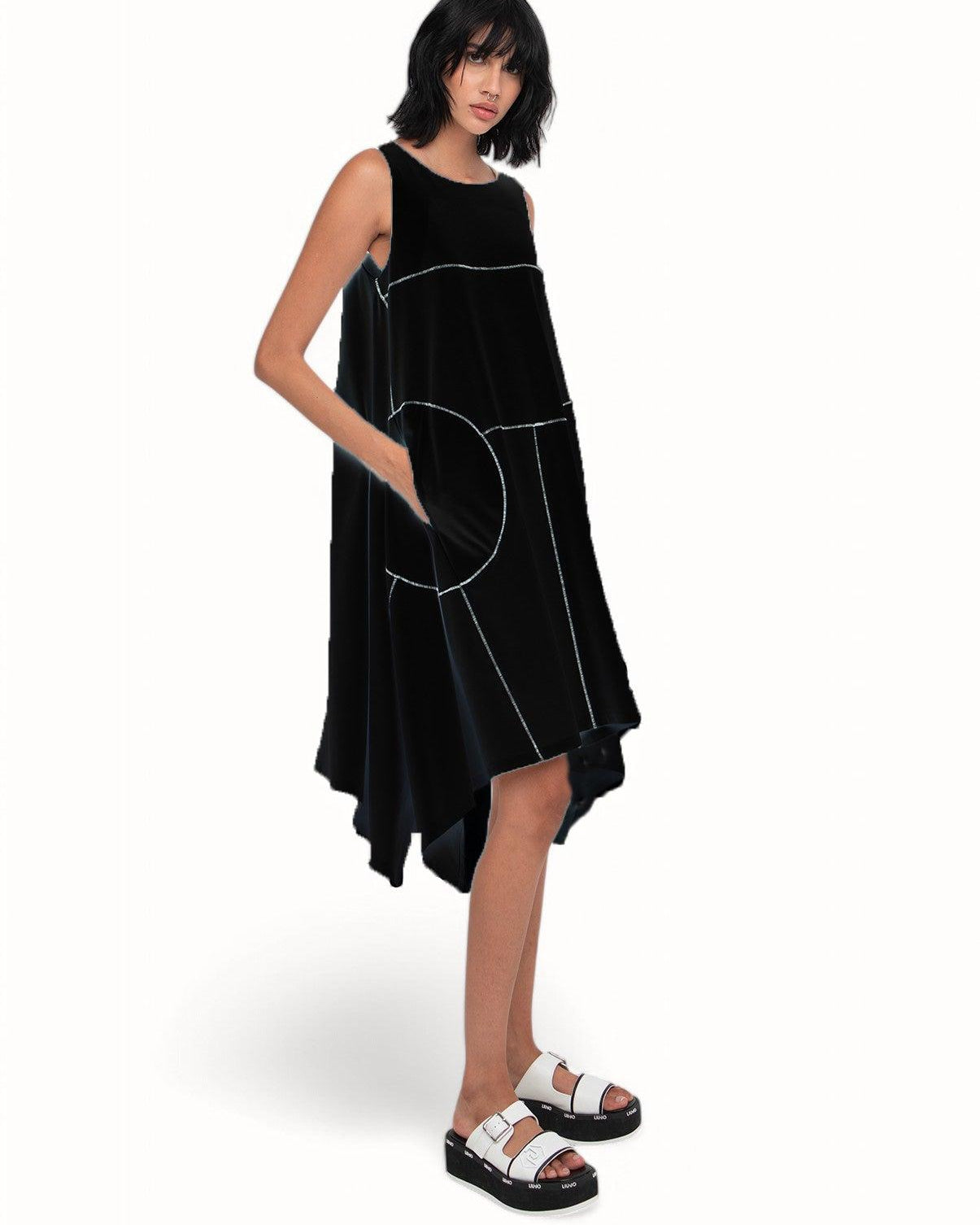 OZAI N KU travel tuniek DYFUS