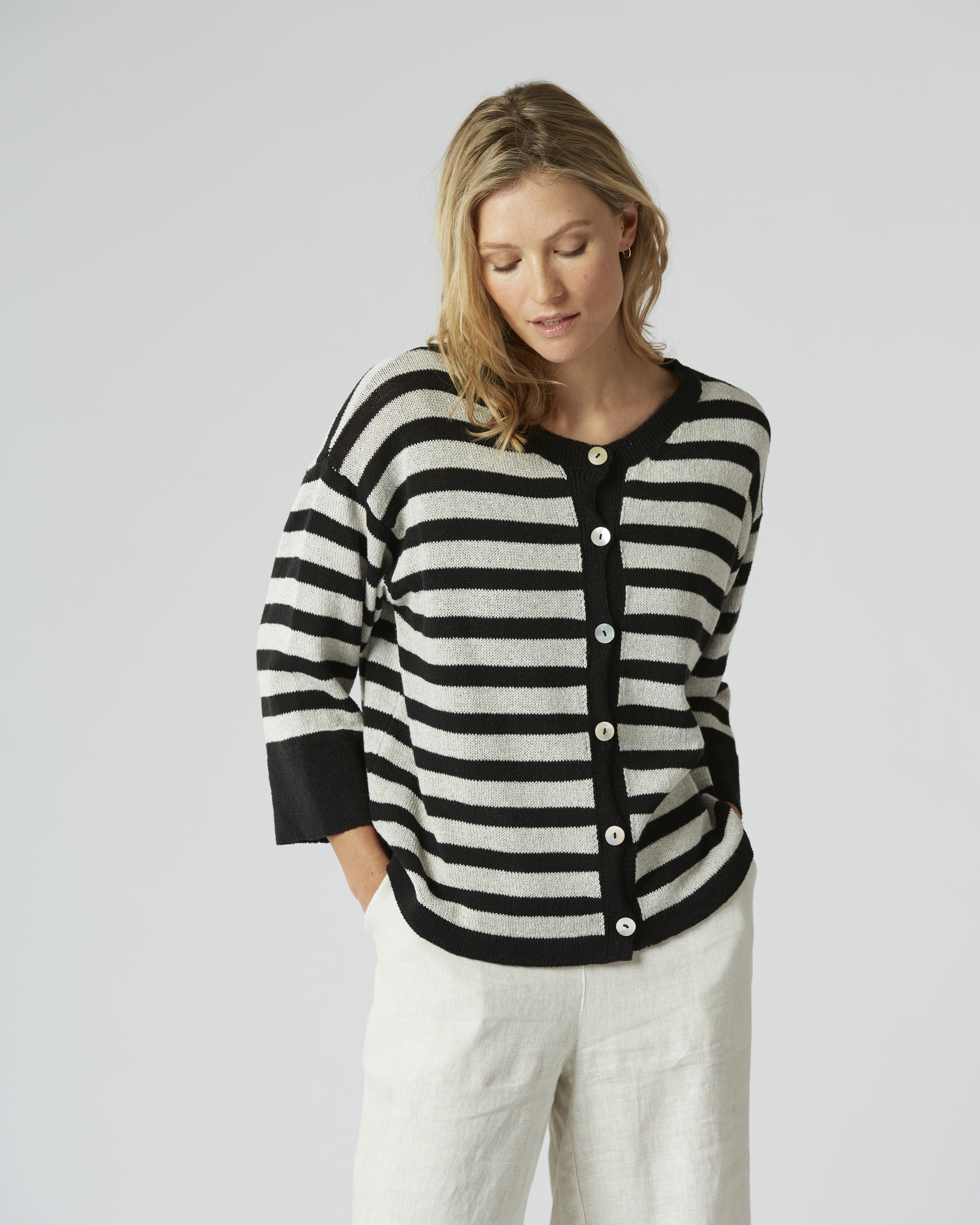 YELLOW LABEL vest BEATE