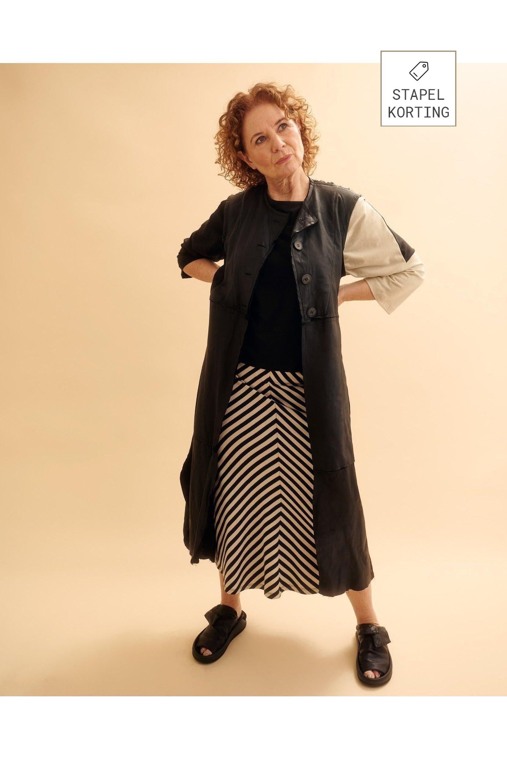 ALEMBIKA URBAN STRIPE SKIRT