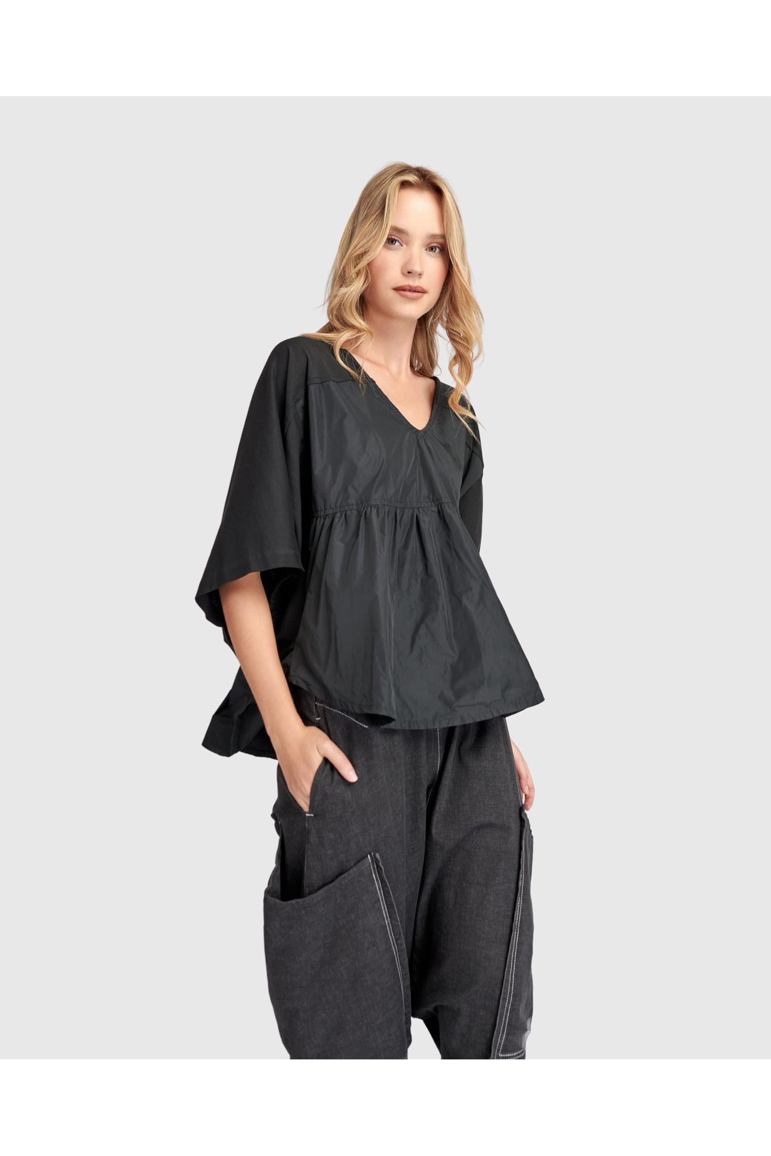 ALEMBIKA URBAN top TAFFE