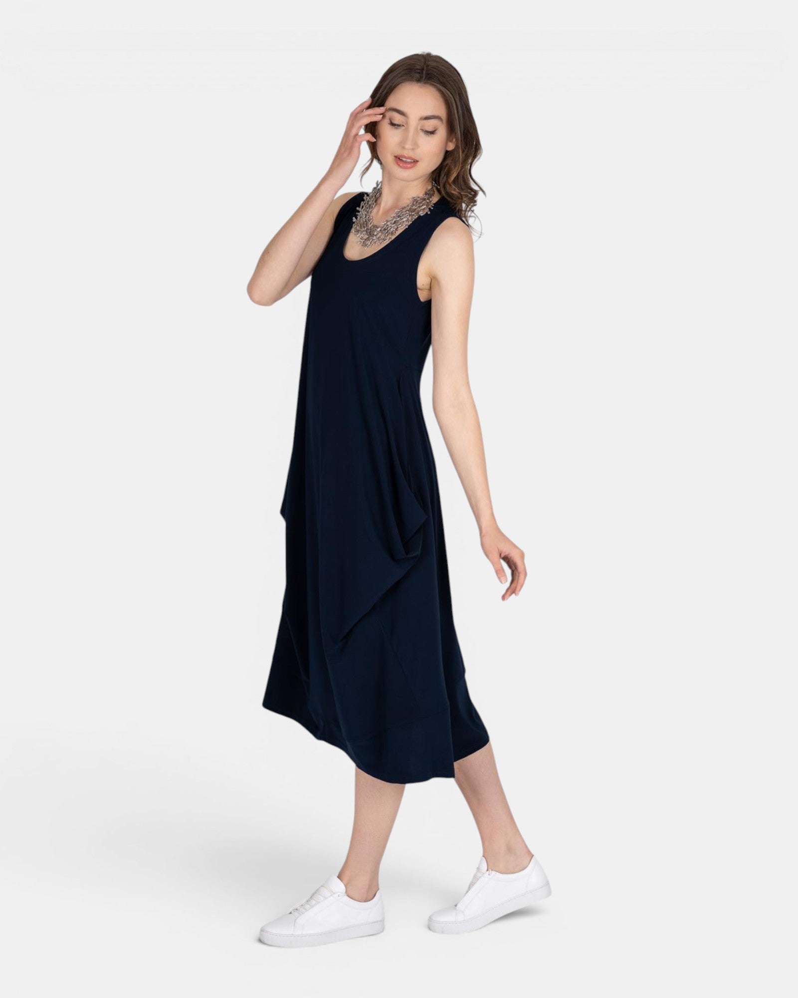 LEEZZA mouwloze jurk BERLIN