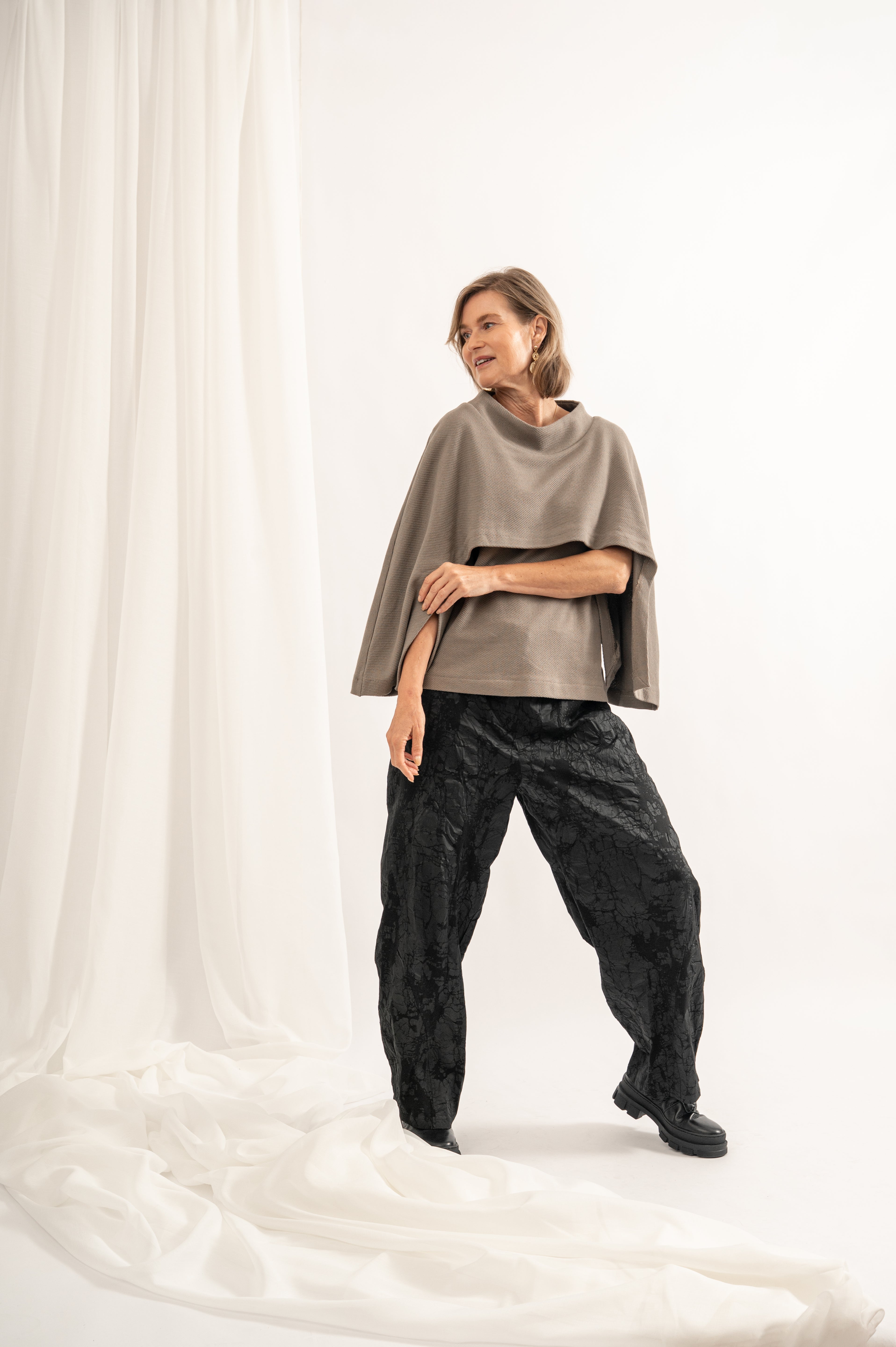 LOTUS EATERS pullover KONI