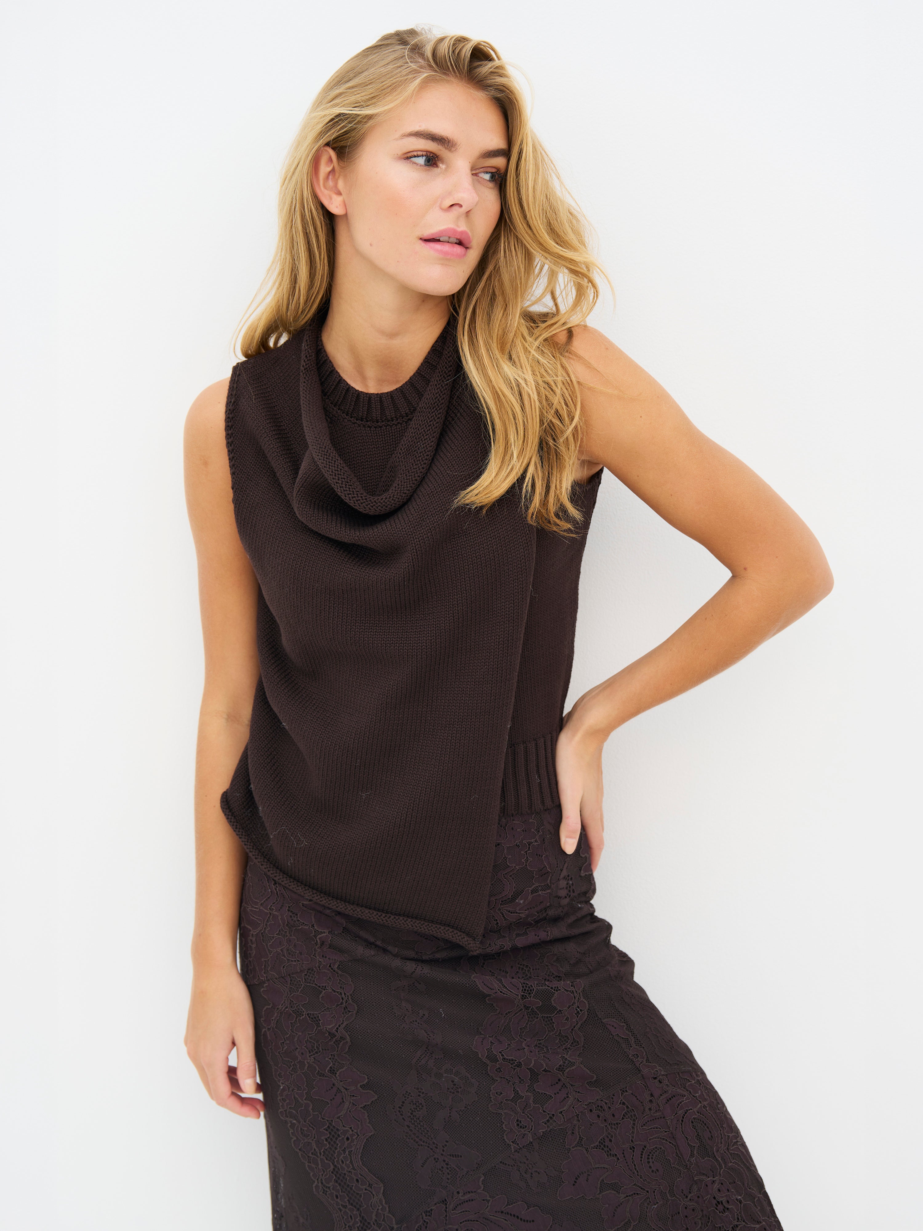 NÜ DENMARK ärmelloser Pullover ELLA