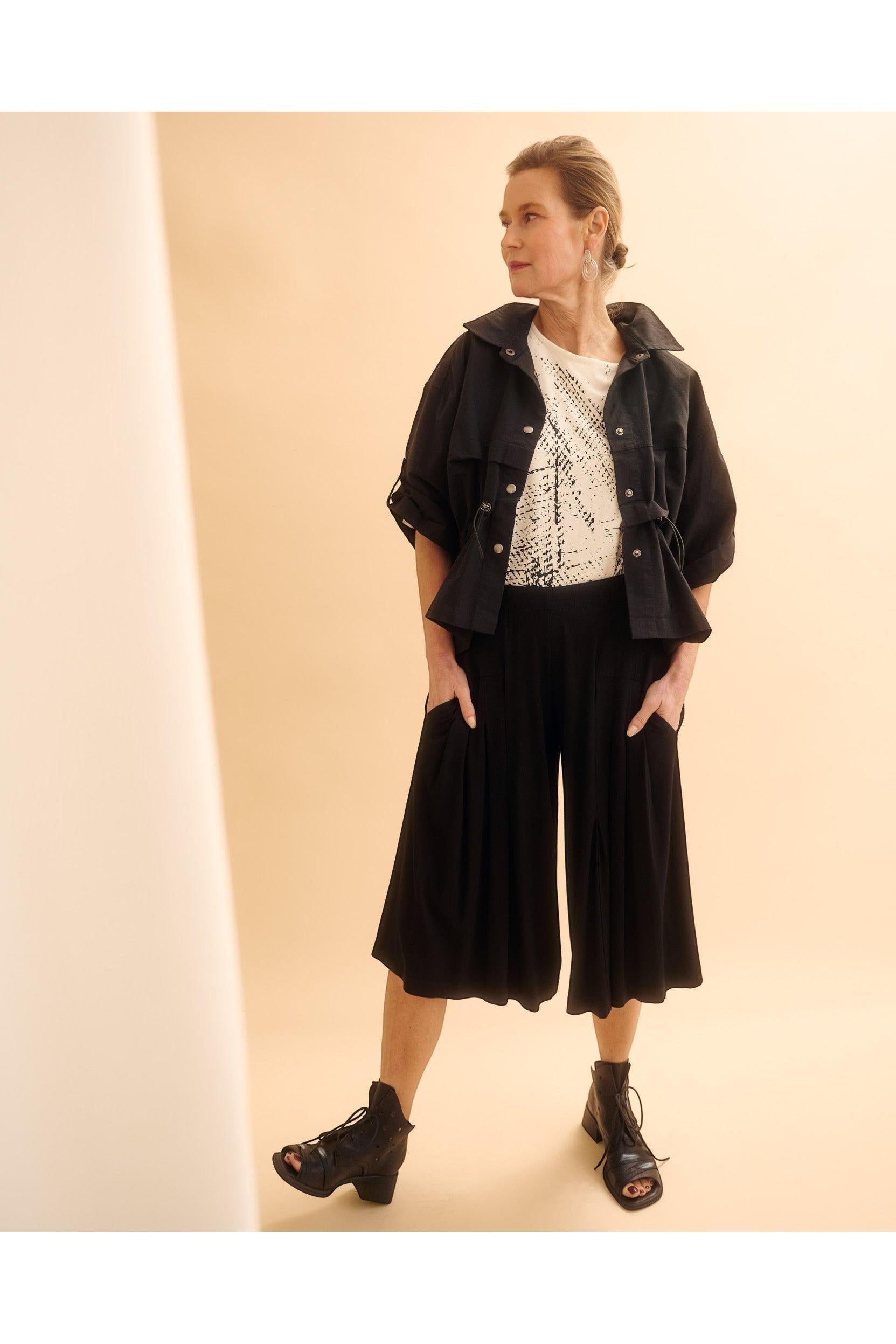 OZAI N KU Bermuda shorts FUNDIS