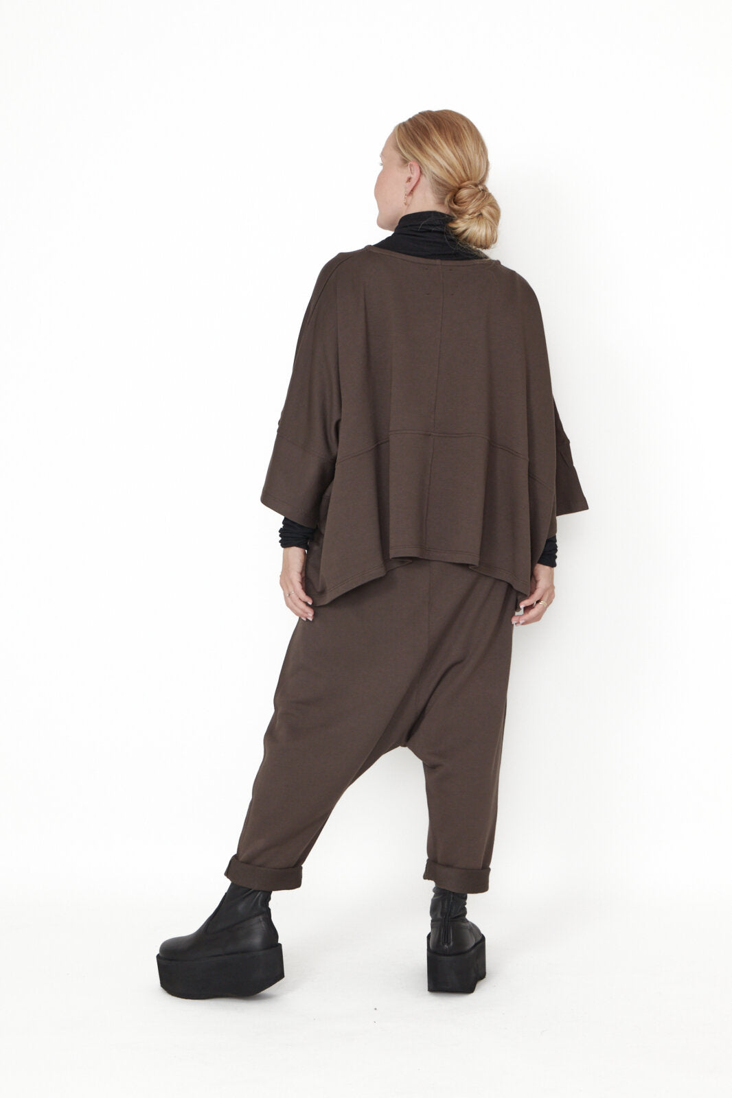 SORT AARHUS boxy pullover CLAY