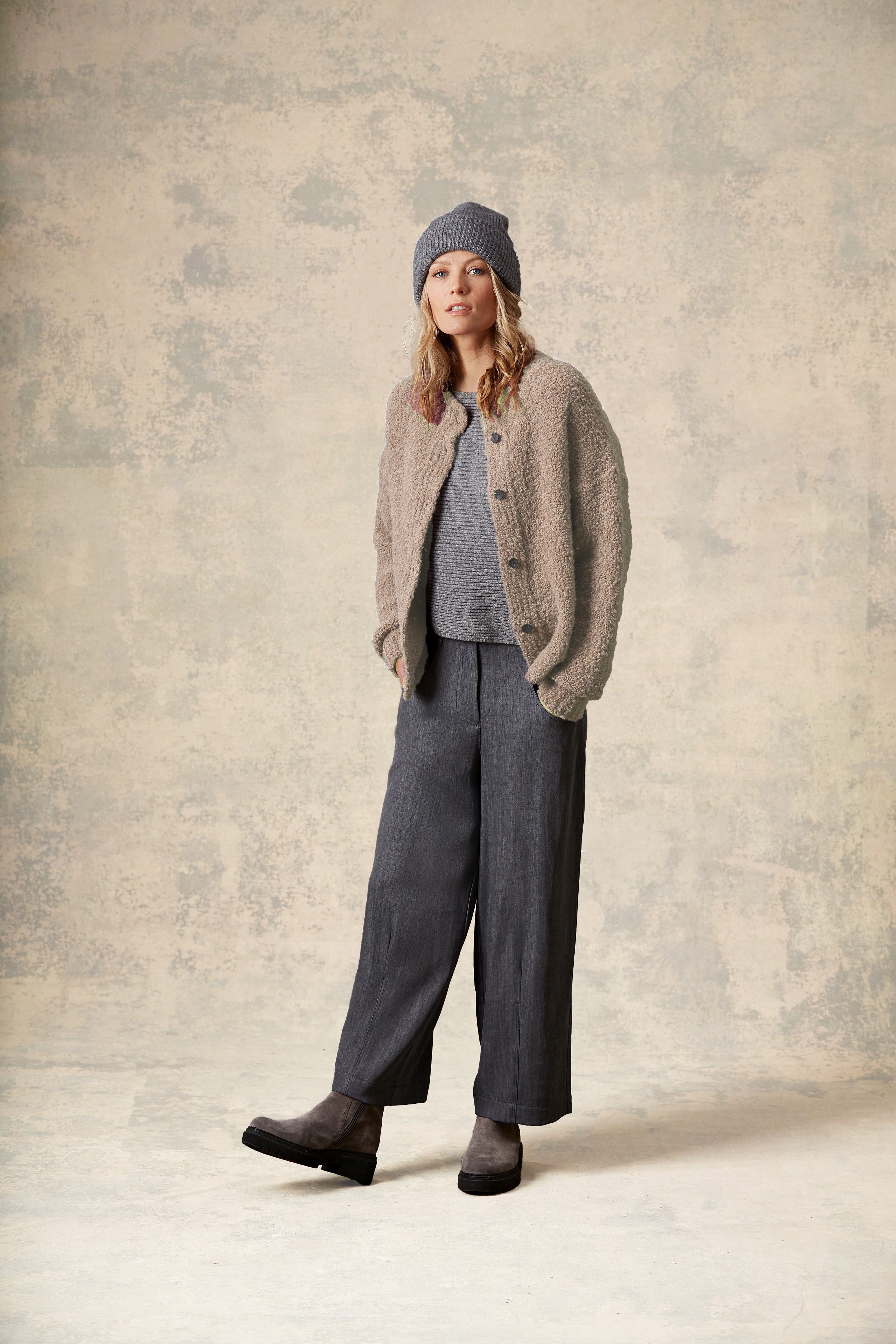 YELLOW LABEL vest DANNI